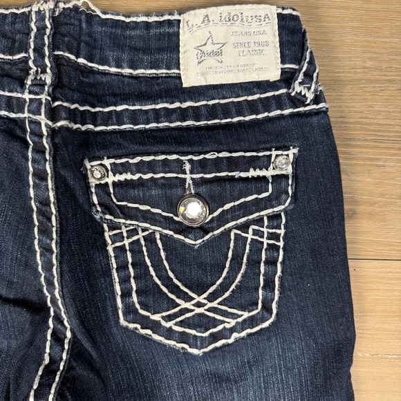 L.A. Idol Low Rise Boot Cut Jeans with Contrast White Stitching, Size 3 - Picture 3 of 6